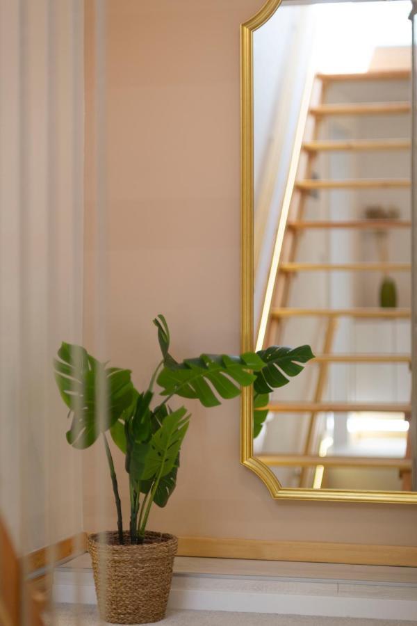 Unique Central 3 Floor Home With 4Bdrm, 3Bthrm Budapest Exterior foto